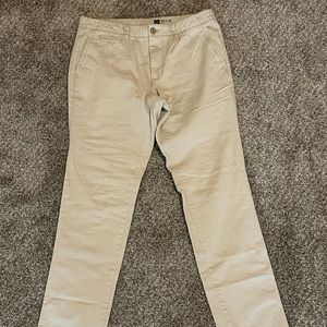 GAP Tan Slacks 31/32 Slim Fit